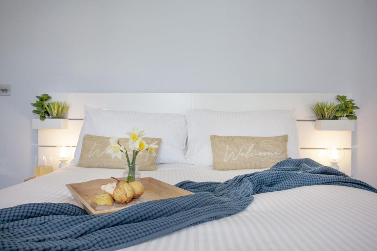 De'Nada, Vernon Court Torquay Bagian luar foto